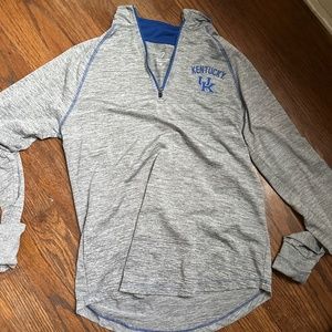 UL long sleeve half zip up